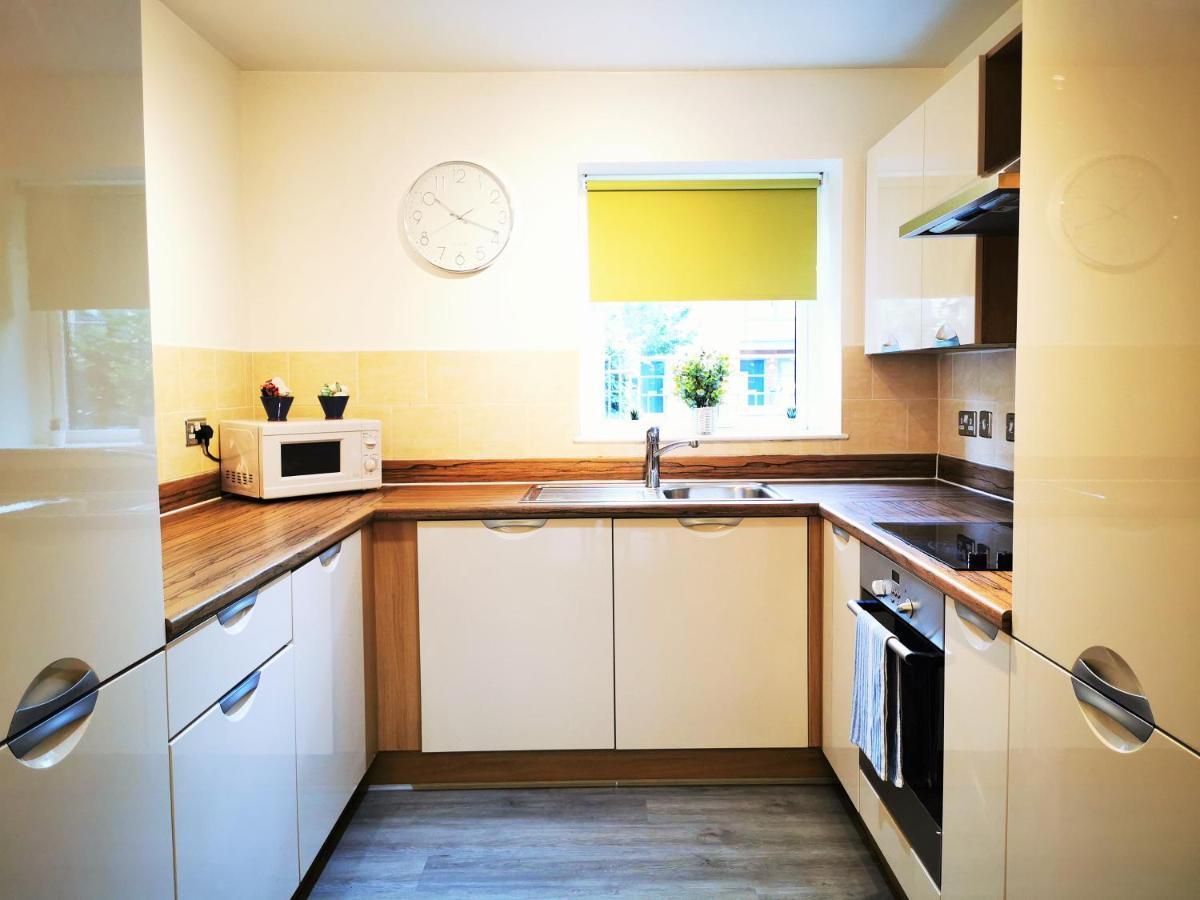 Lovely Holiday Home In Birmingham City Center 3 Bedrooms House By Hf Group 외부 사진